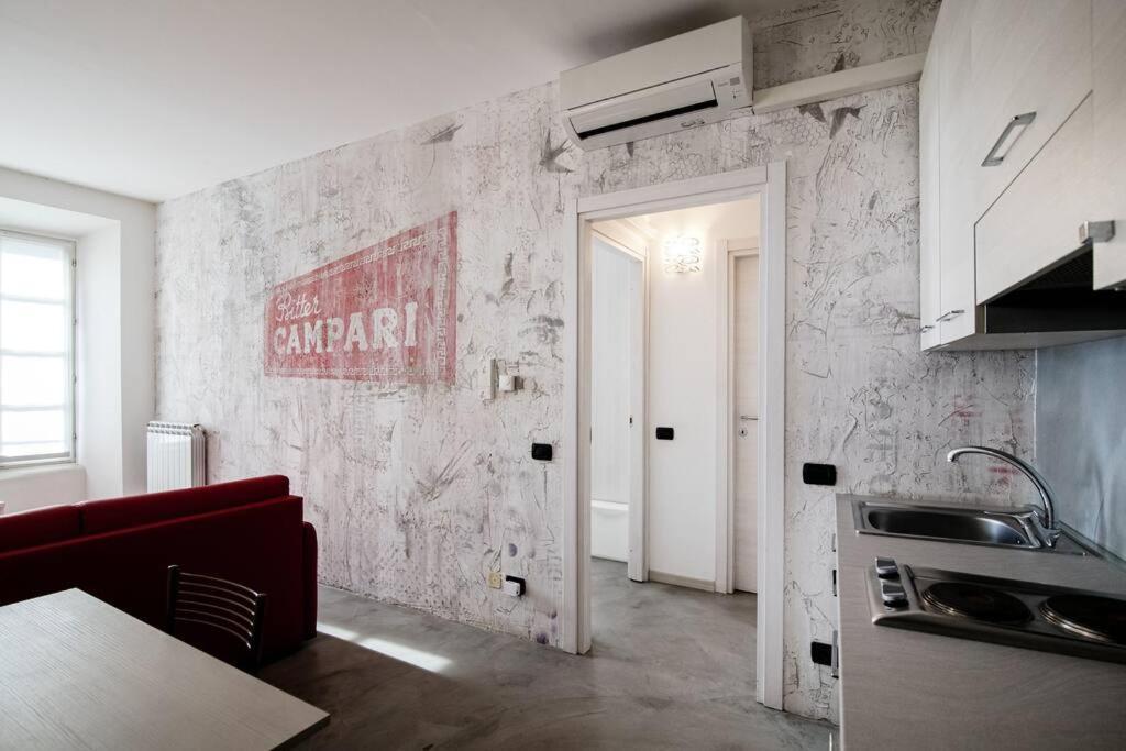 Be Happy - The House Of Travelers Apartamento Como Exterior foto