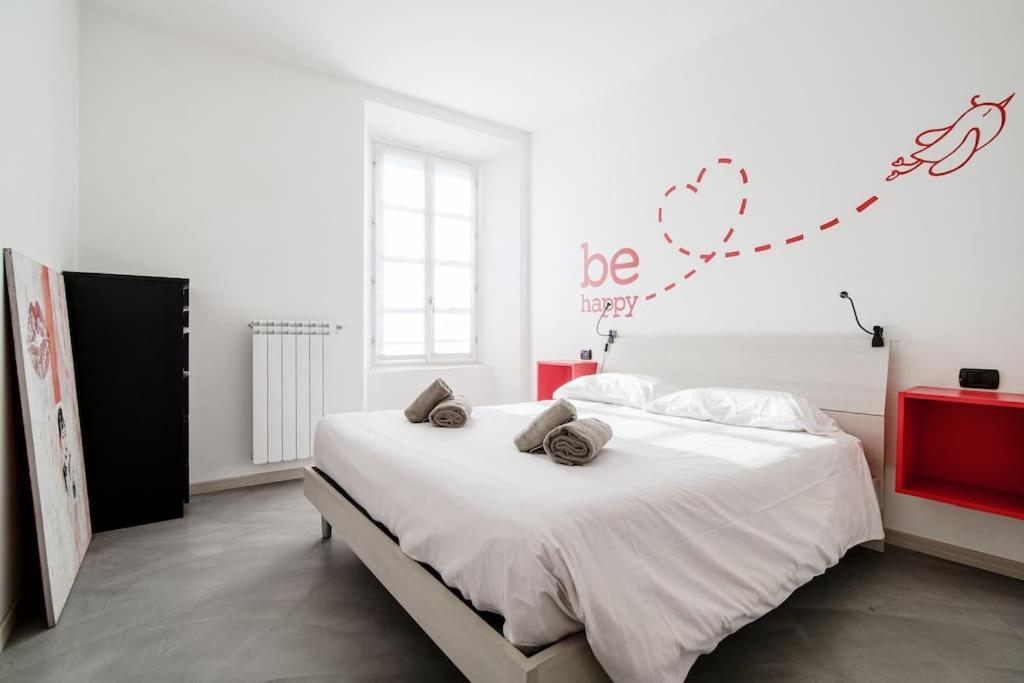 Be Happy - The House Of Travelers Apartamento Como Exterior foto